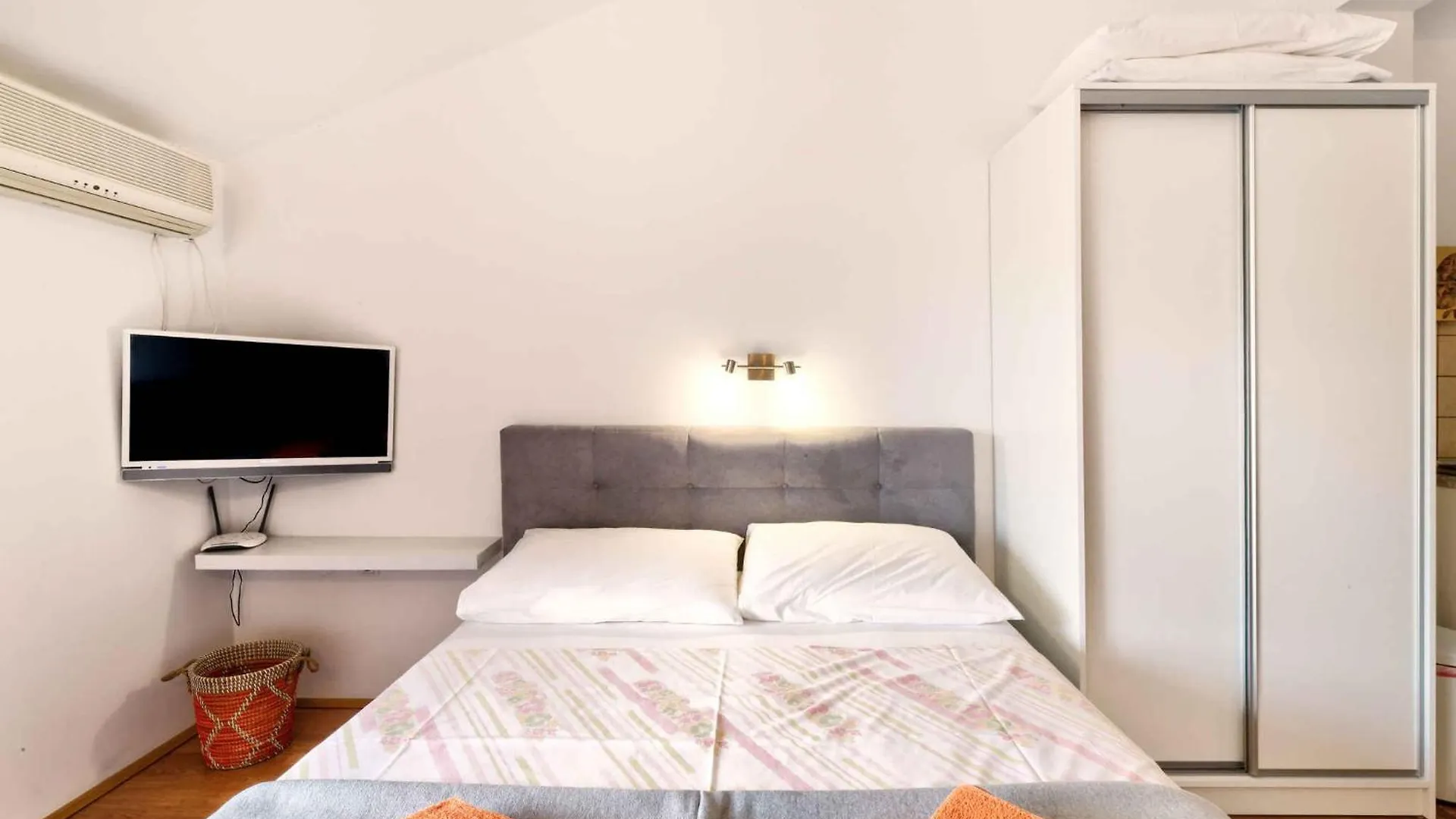 Apartments In Crikvenica 44145 Croatia